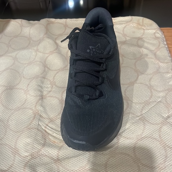 Nike Kids' Star Runner 4 Running Shoes newBig Kids Size 4 - Picture 6 of 7